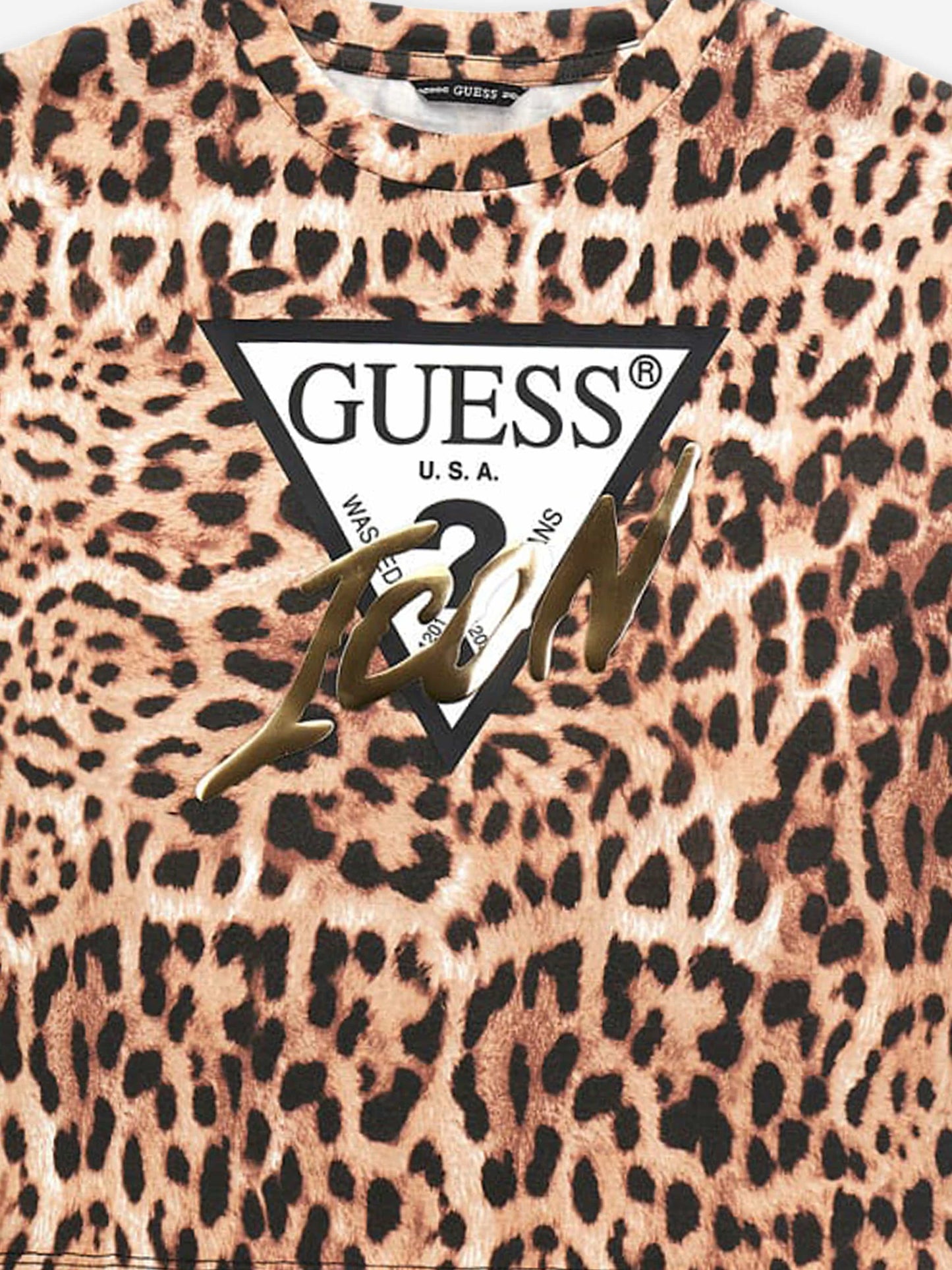 Guess 女童豹纹徽标 T 恤(棕色)