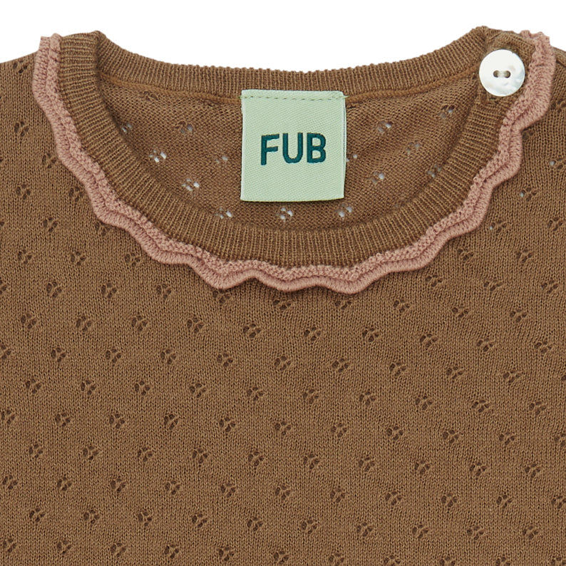 婴儿焦糖色针织棉连体衣
