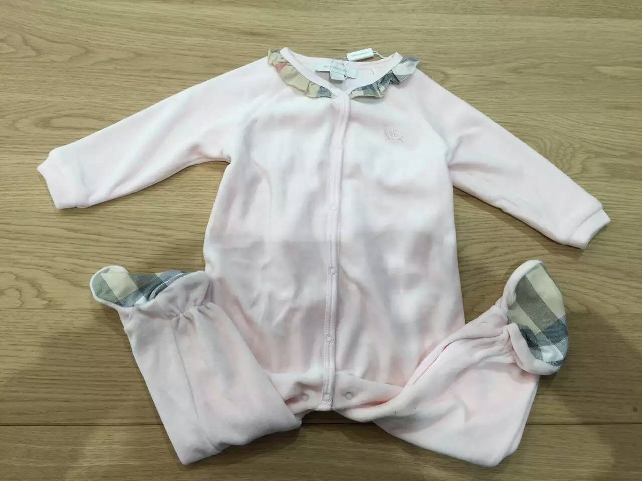Baby Light Pink Lace Collar   Babygrow With Button