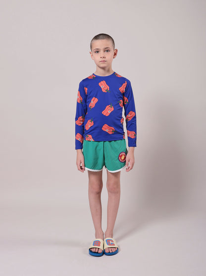 男童绿色游泳短裤