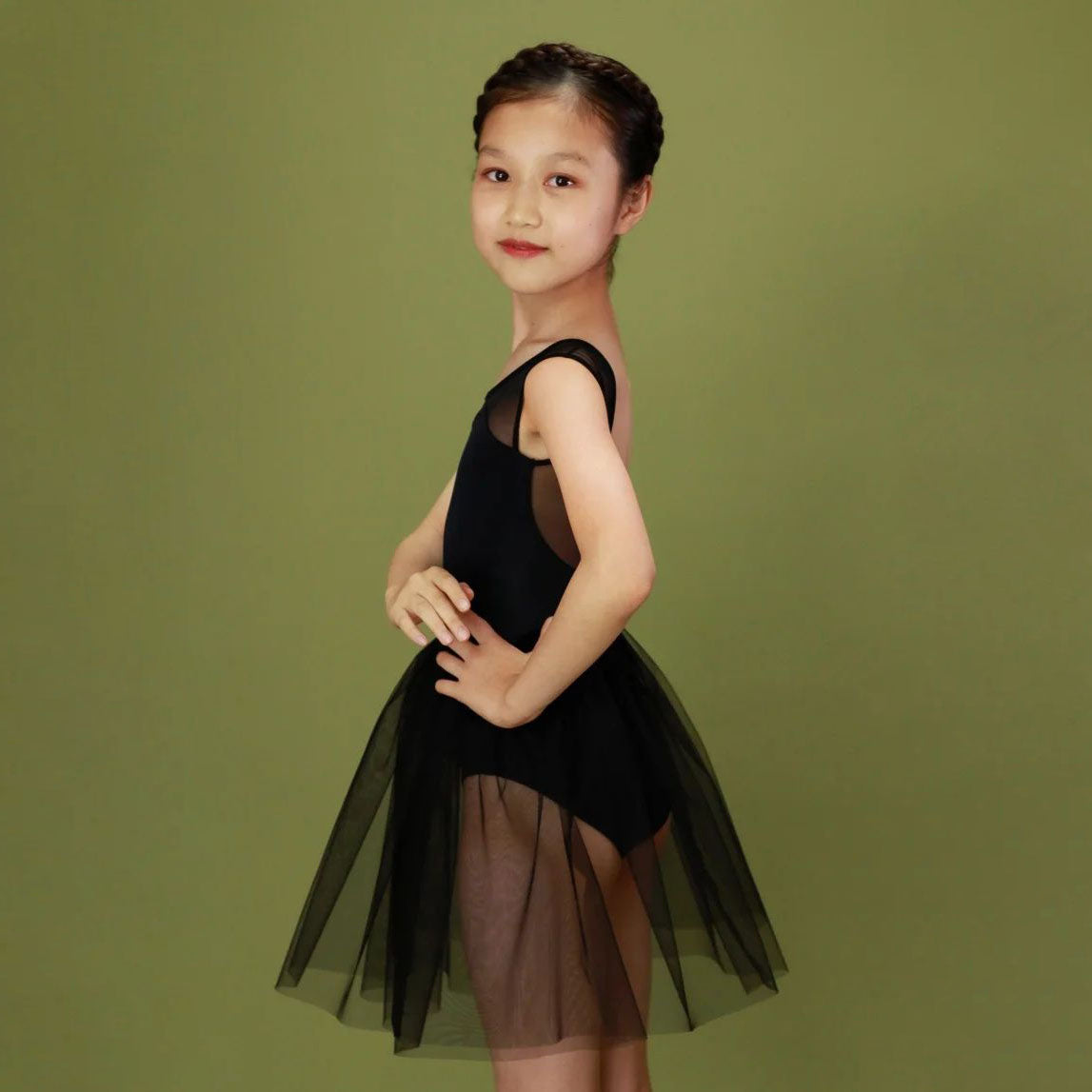 女童黑色"Black/Plie/Black"芭蕾舞高叉连体衣