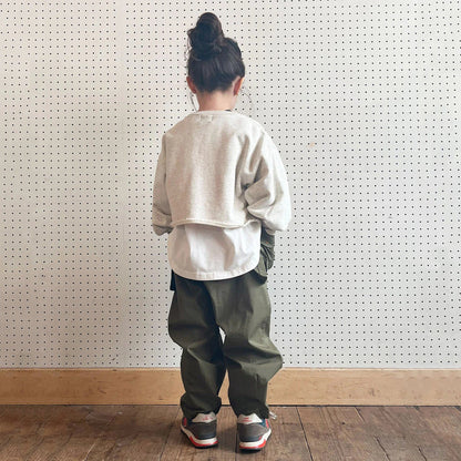 儿童卡其色长裤