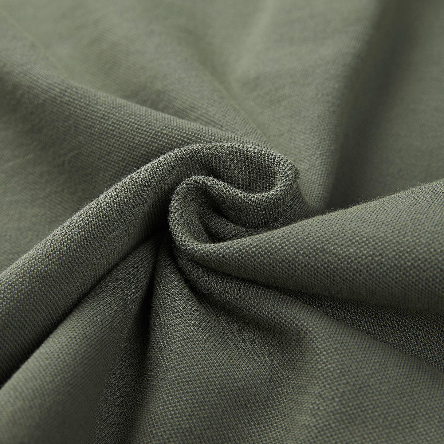 男童深绿色棉Polo衫