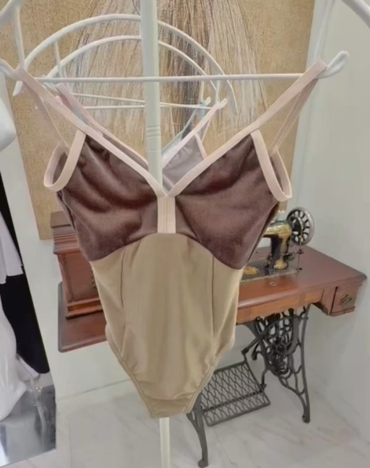 米色拼接丝绒芭蕾舞连体衣(Tulip-mixmatch Velvet Leotard/Beige)