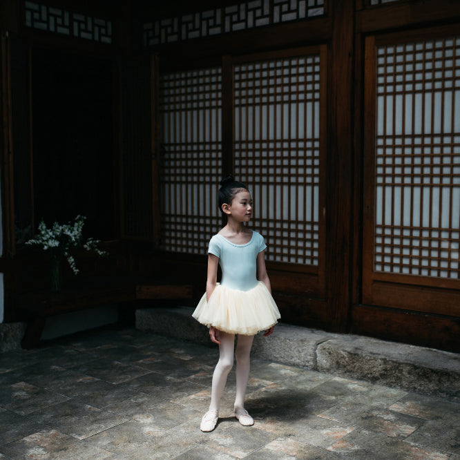 女童蓝色芭蕾舞连体衣