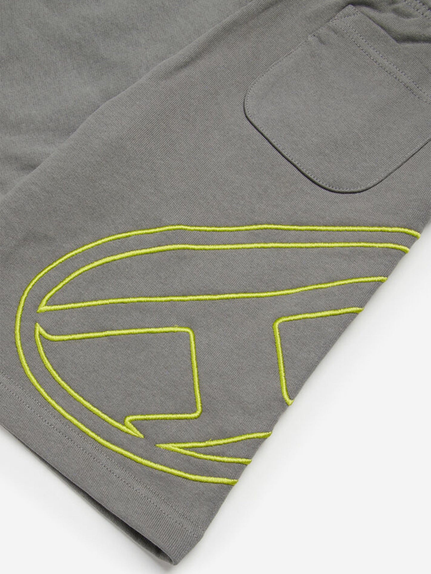 Boys Oval D Logo Sweat Shorts in Grey