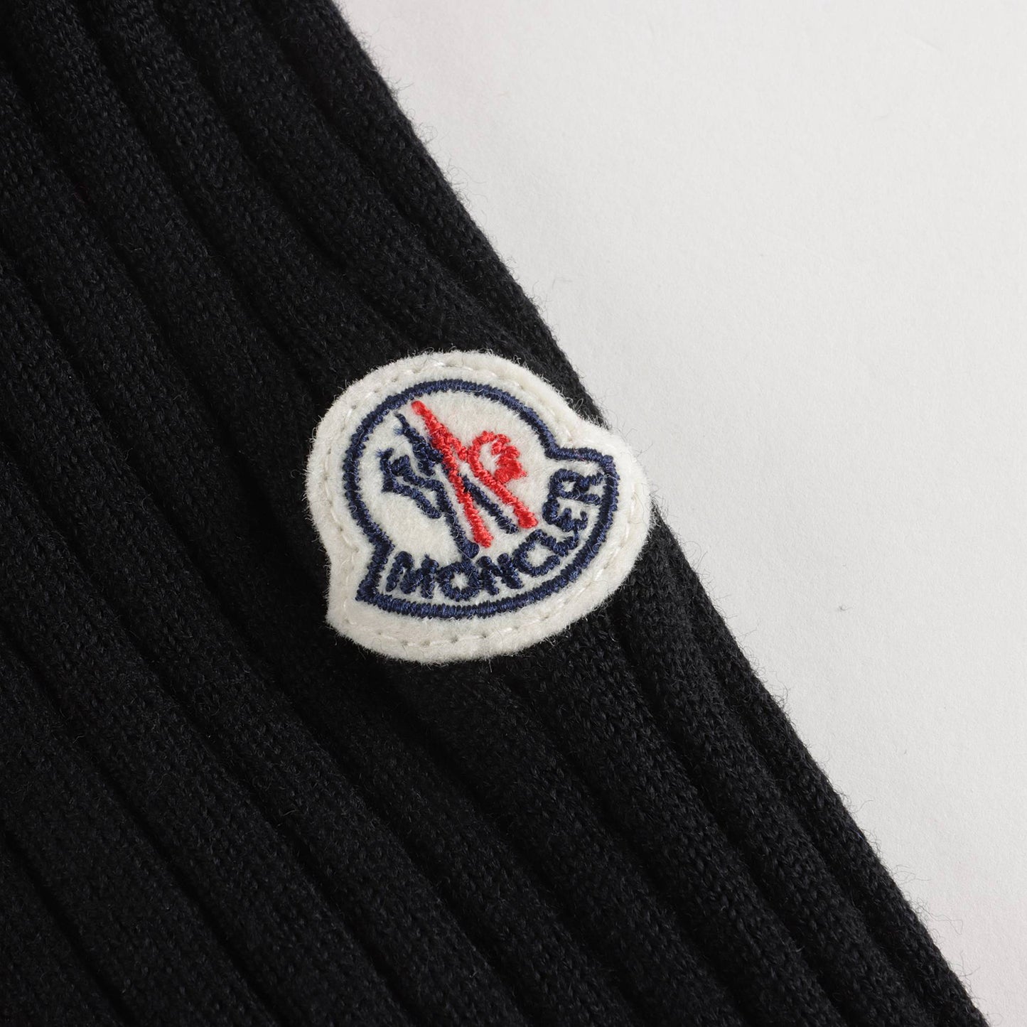 女童黑色Logo羊毛毛衣