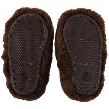 女婴深棕色毛毛鞋