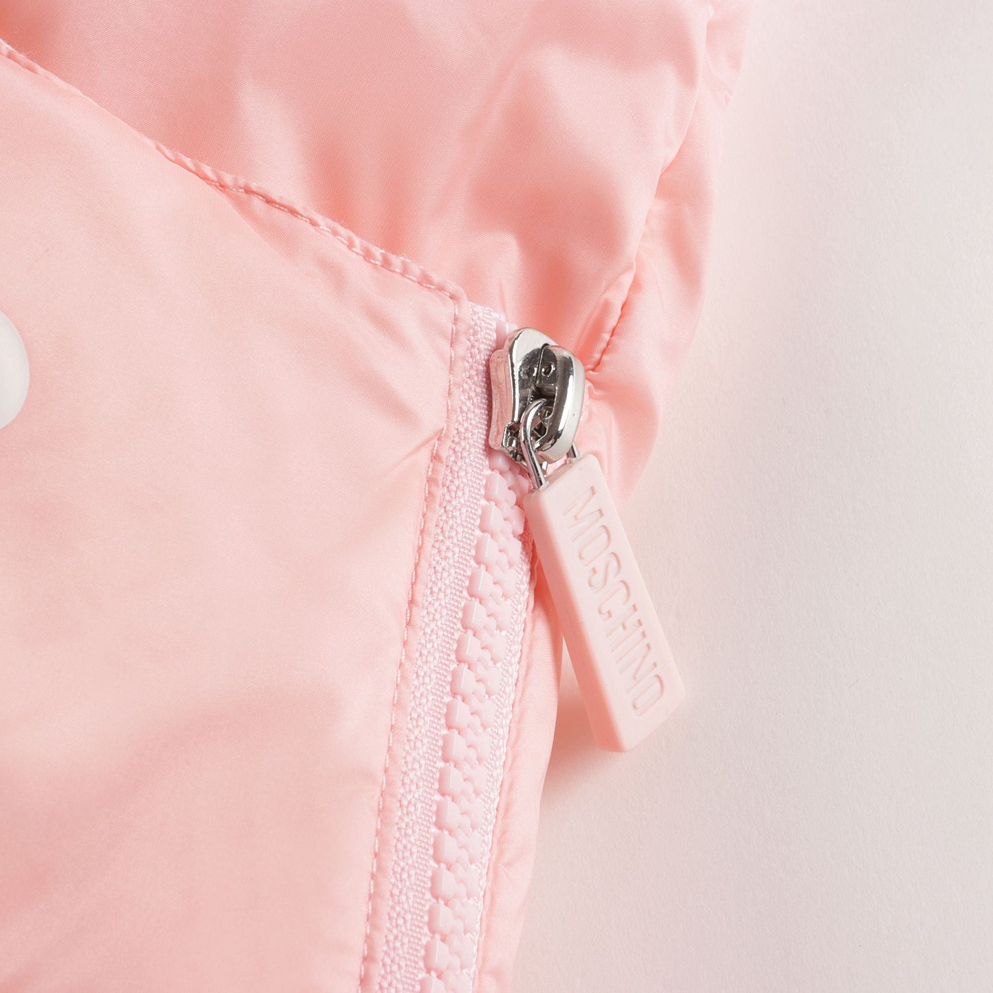 女婴粉色羽绒睡袋