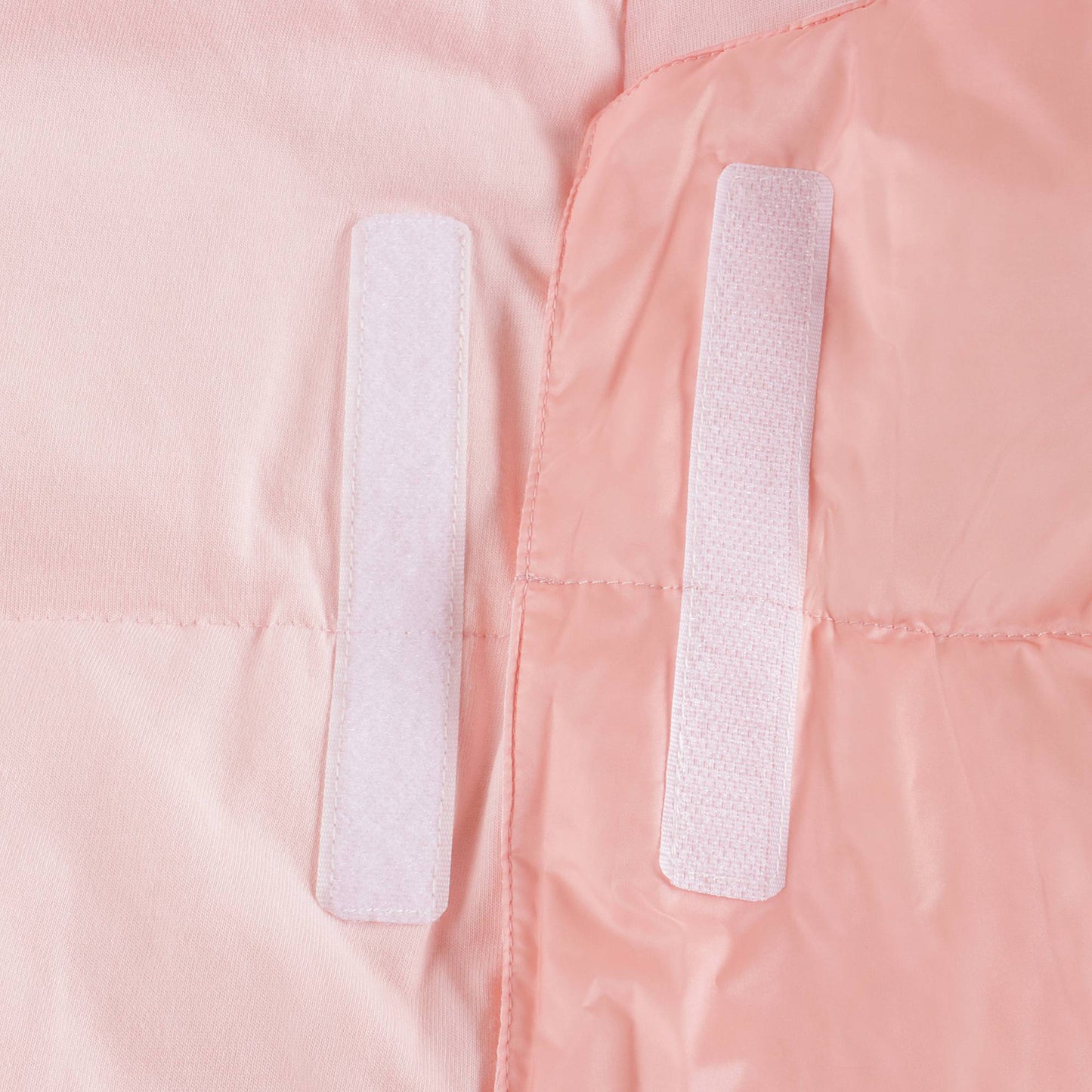 女婴粉色羽绒睡袋