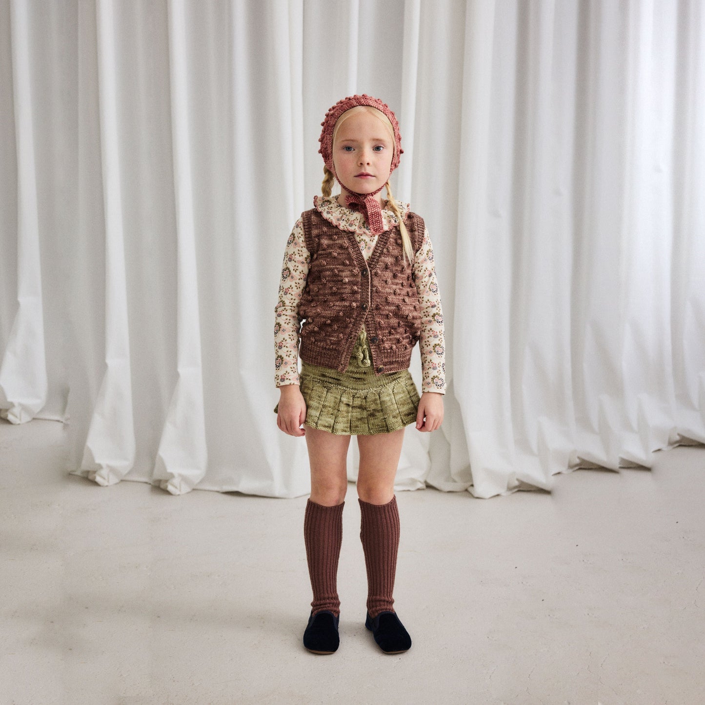 女童绿色羊毛短裙