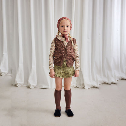 女童绿色羊毛短裙