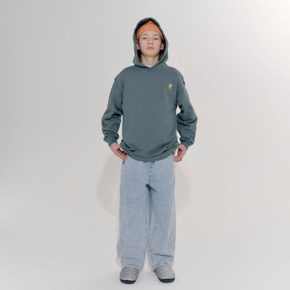 儿童浅蓝色牛仔裤