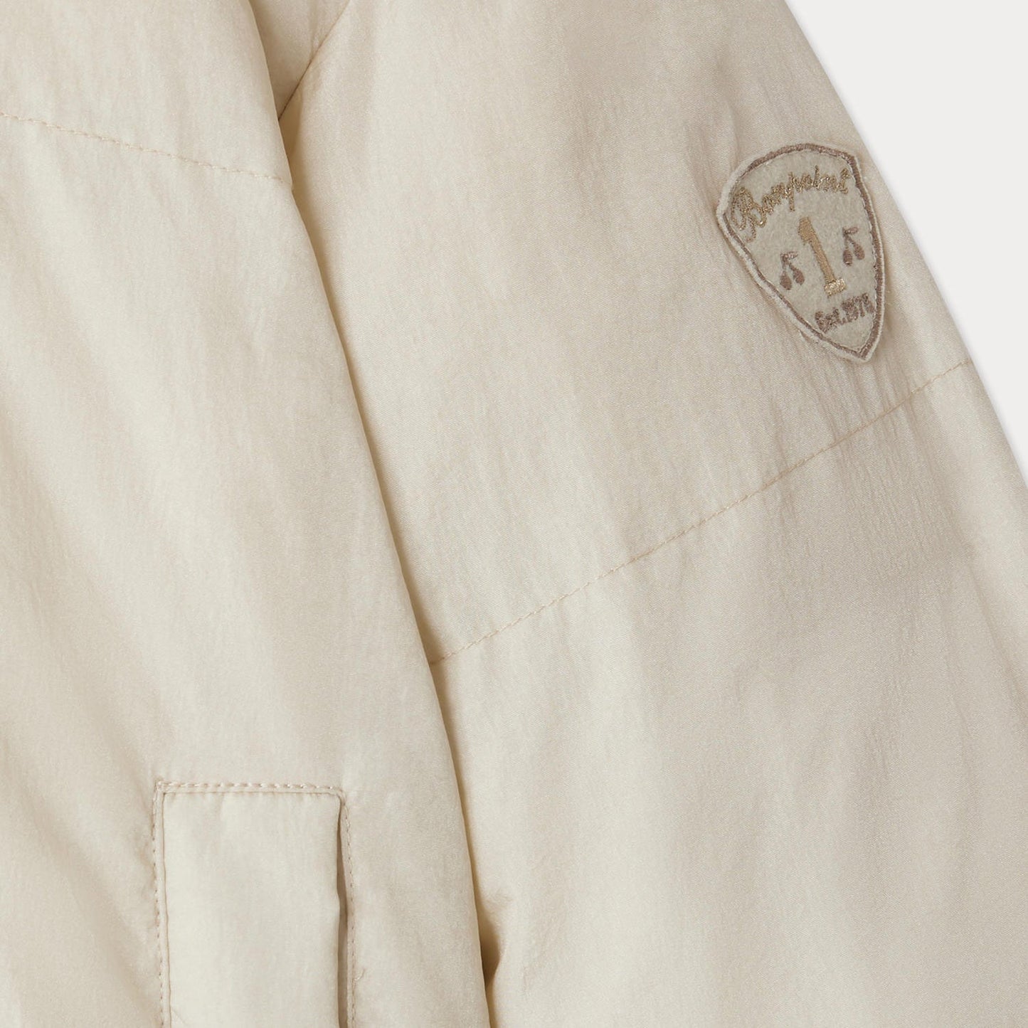 女童米白色双面羽绒服