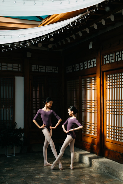 女童紫色芭蕾舞连体衣