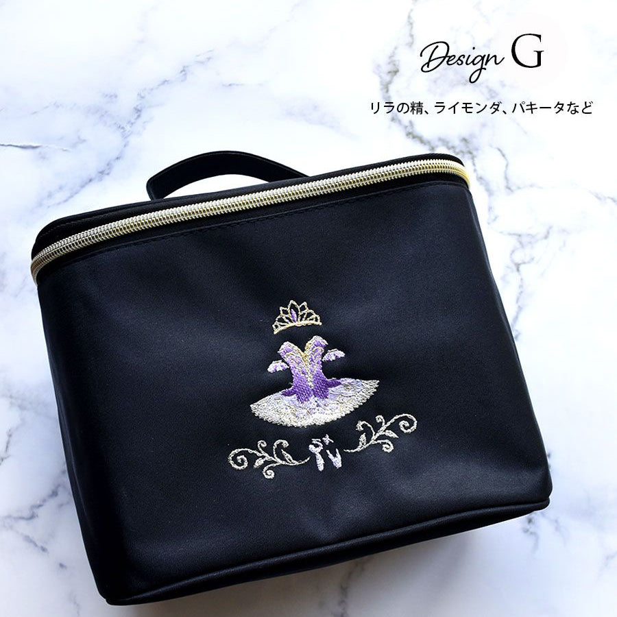 Yuning.W-女童黑色"g52/G"化妆包(长16x宽22x深14cm)