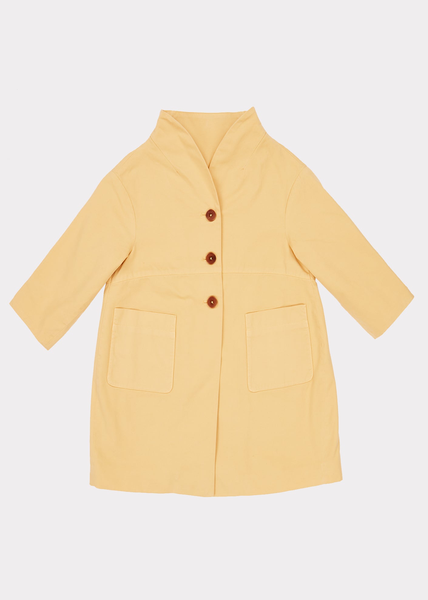 女童黄色外套