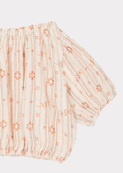 女童浅粉色上衣