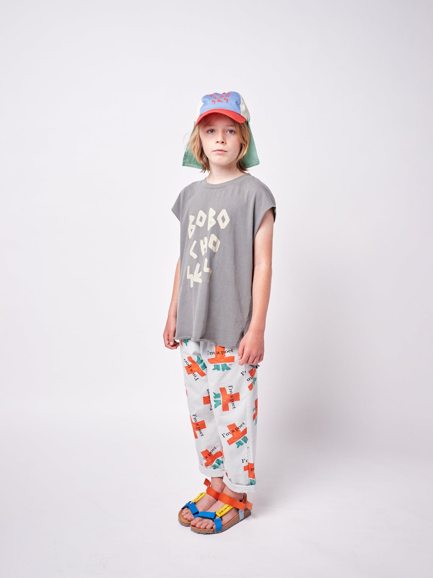 儿童深灰色棉Logo背心