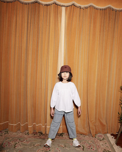 儿童蓝色牛仔长裤