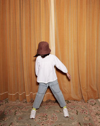 儿童蓝色牛仔长裤