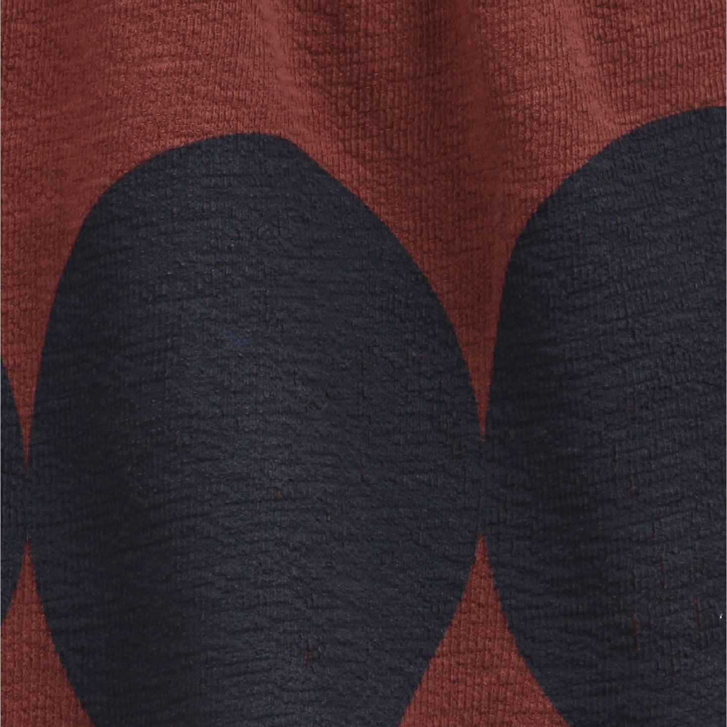 女婴深红色棉连衣裙