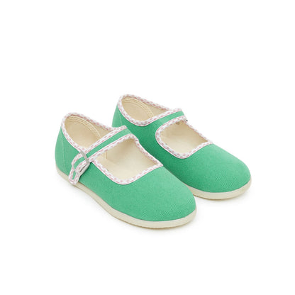 女童绿色帆布鞋