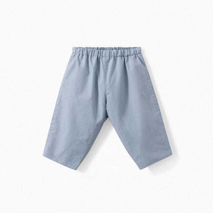 男婴蓝色长裤