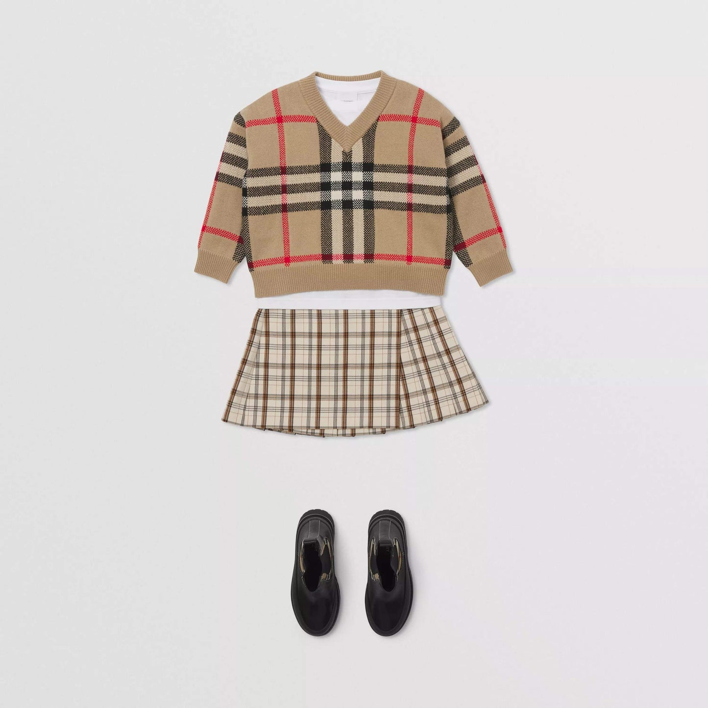 儿童米色格子羊绒毛衣