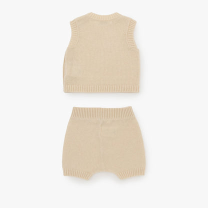 婴儿米色羊毛套装