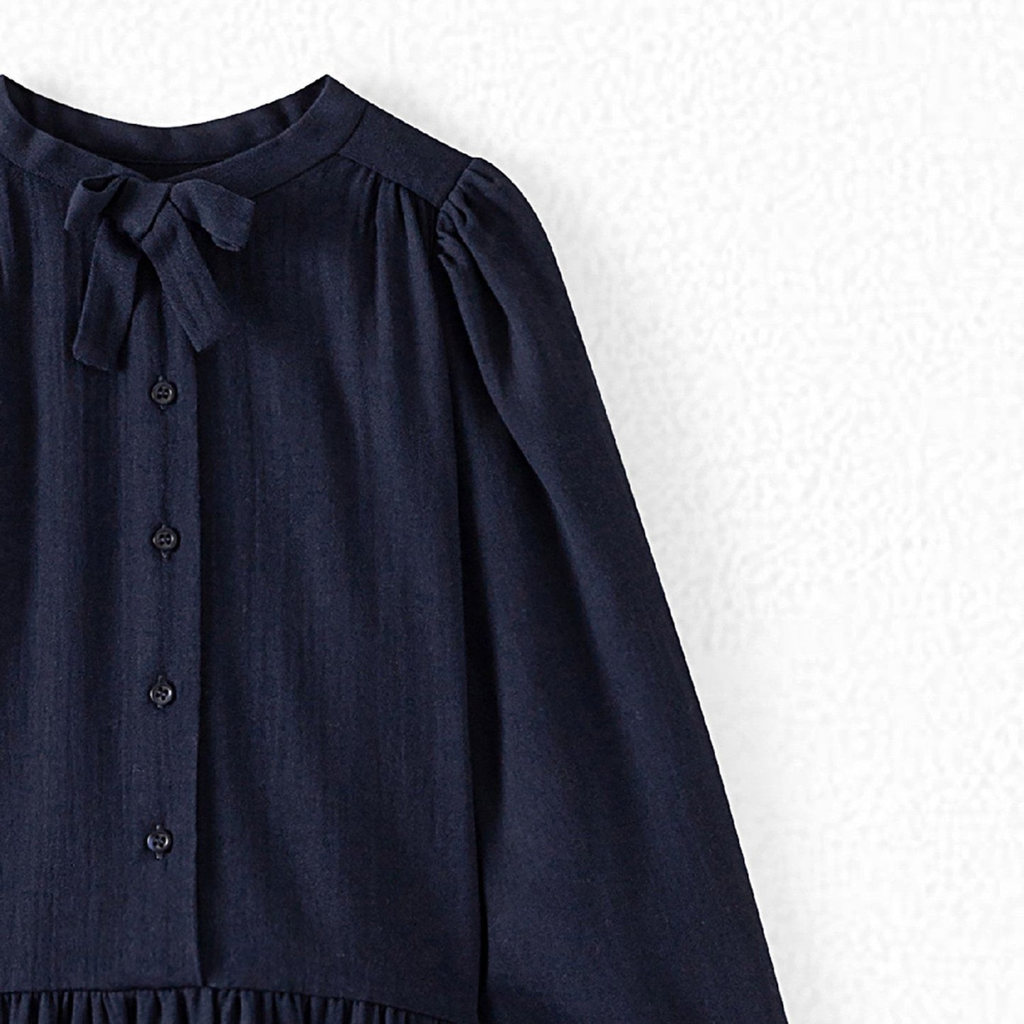 女童藏青色连衣裙