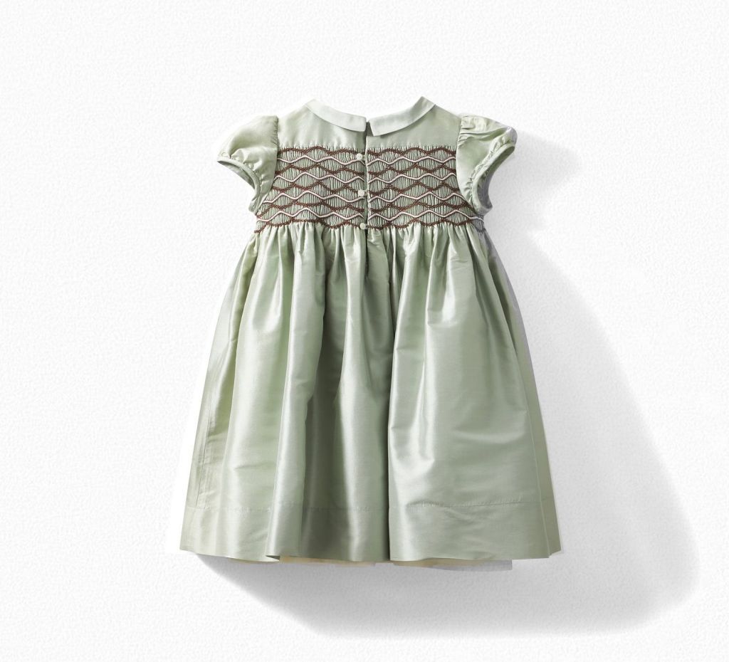 女童绿色真丝连衣裙