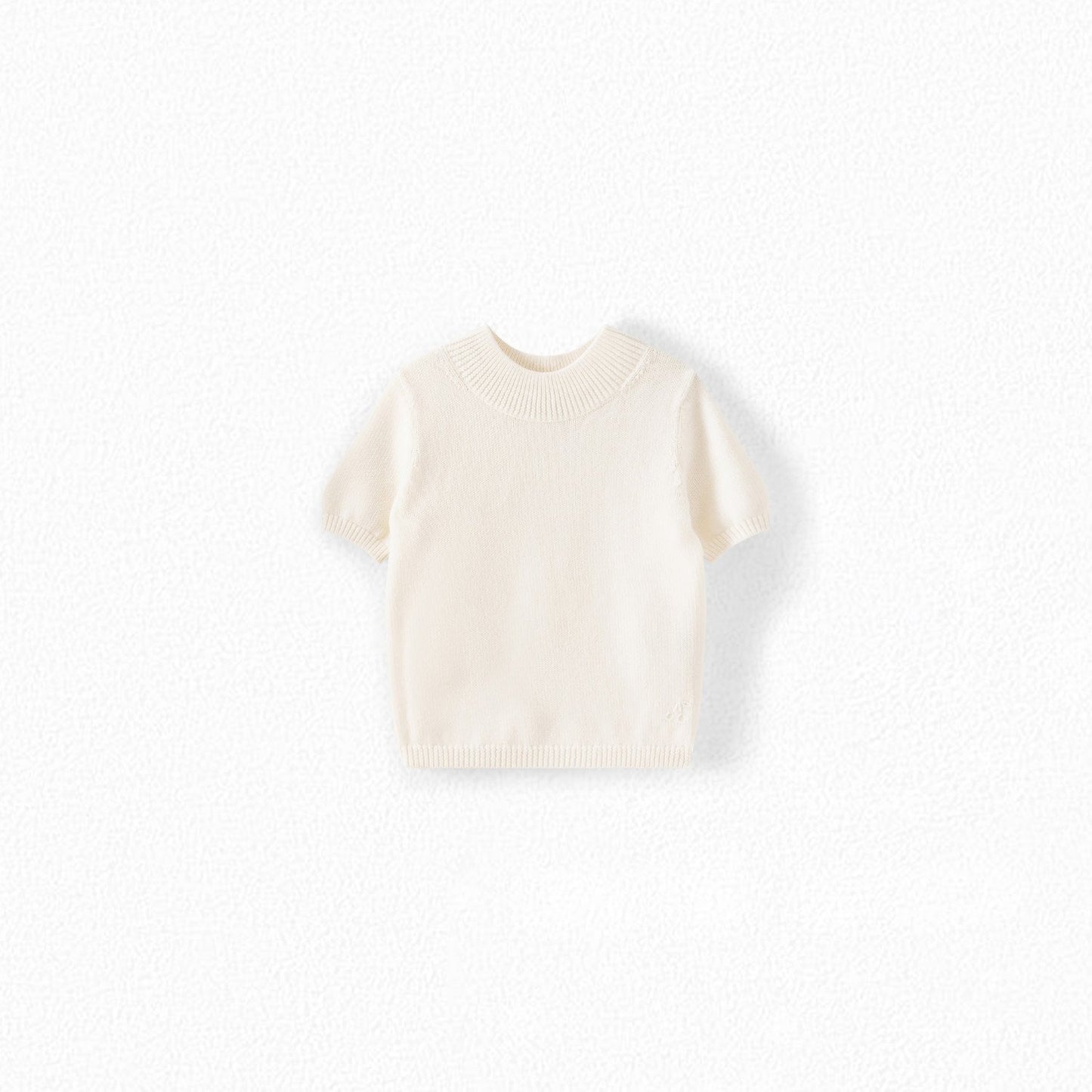 女童白色羊毛毛衣