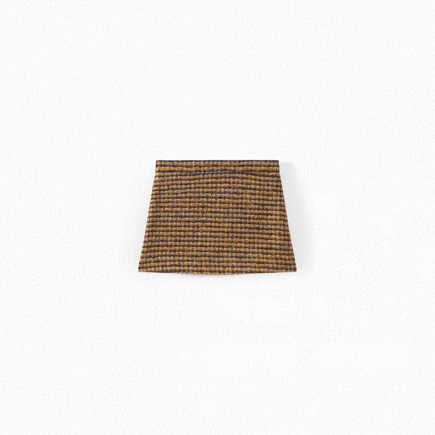 女童驼色格子短裙