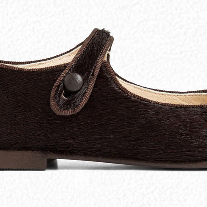 女童棕色小牛皮搭扣鞋