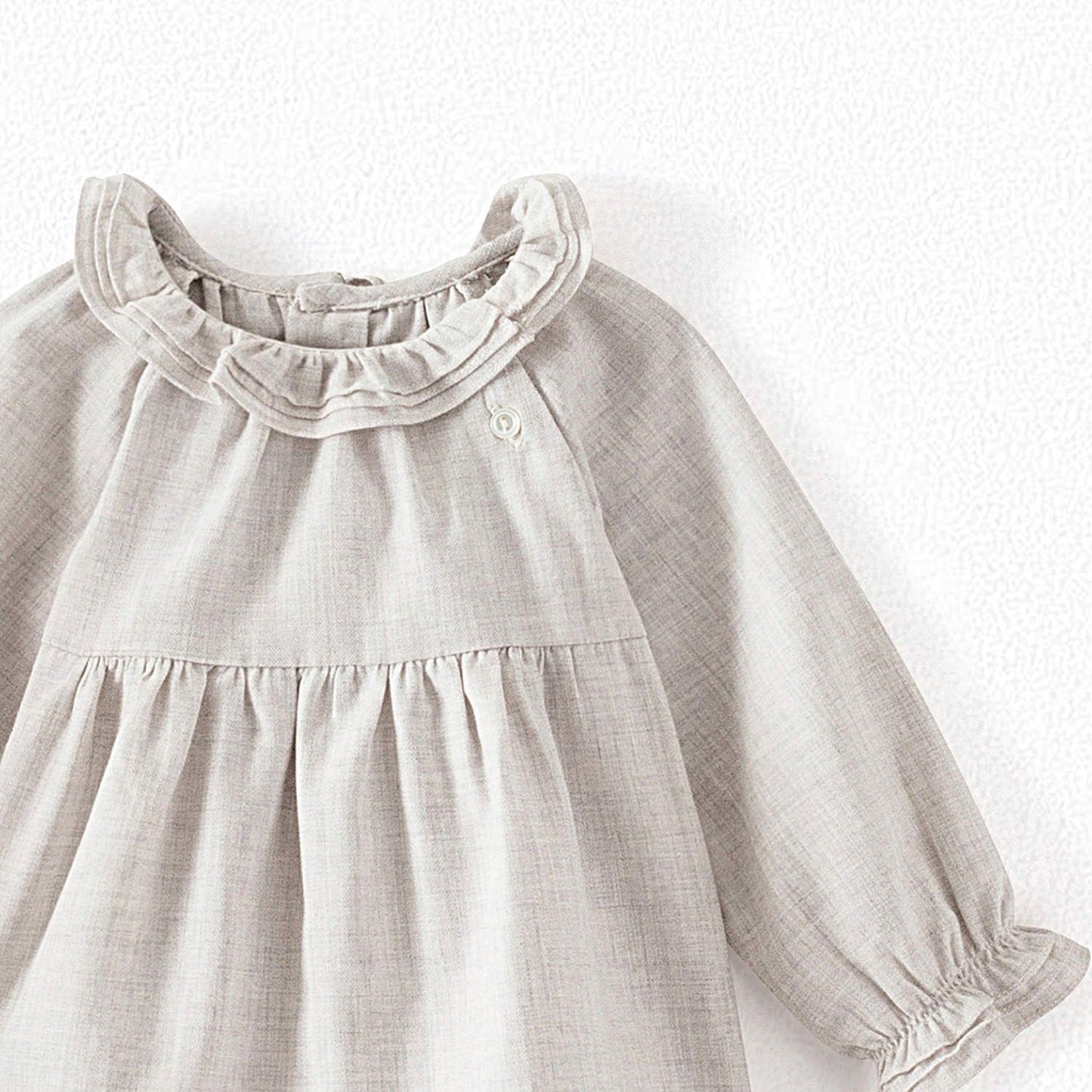 女婴浅灰色棉上衣