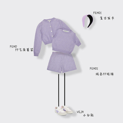 儿童白色"V"魔术贴板鞋