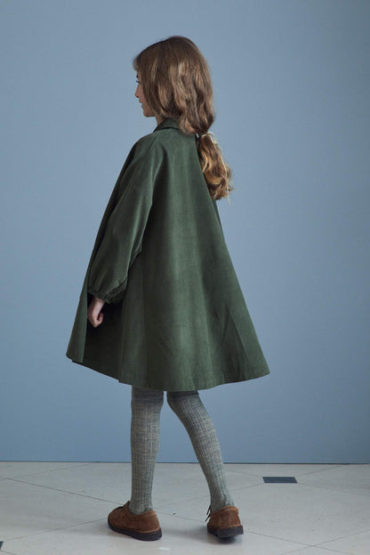 女童绿色棉连衣裙