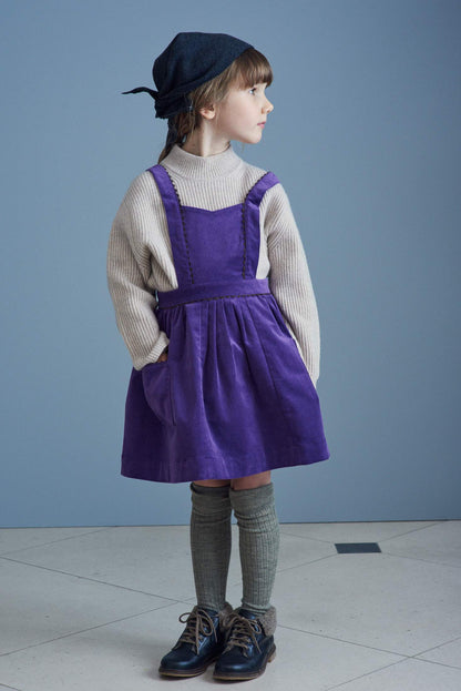 女童深紫色连衣裙