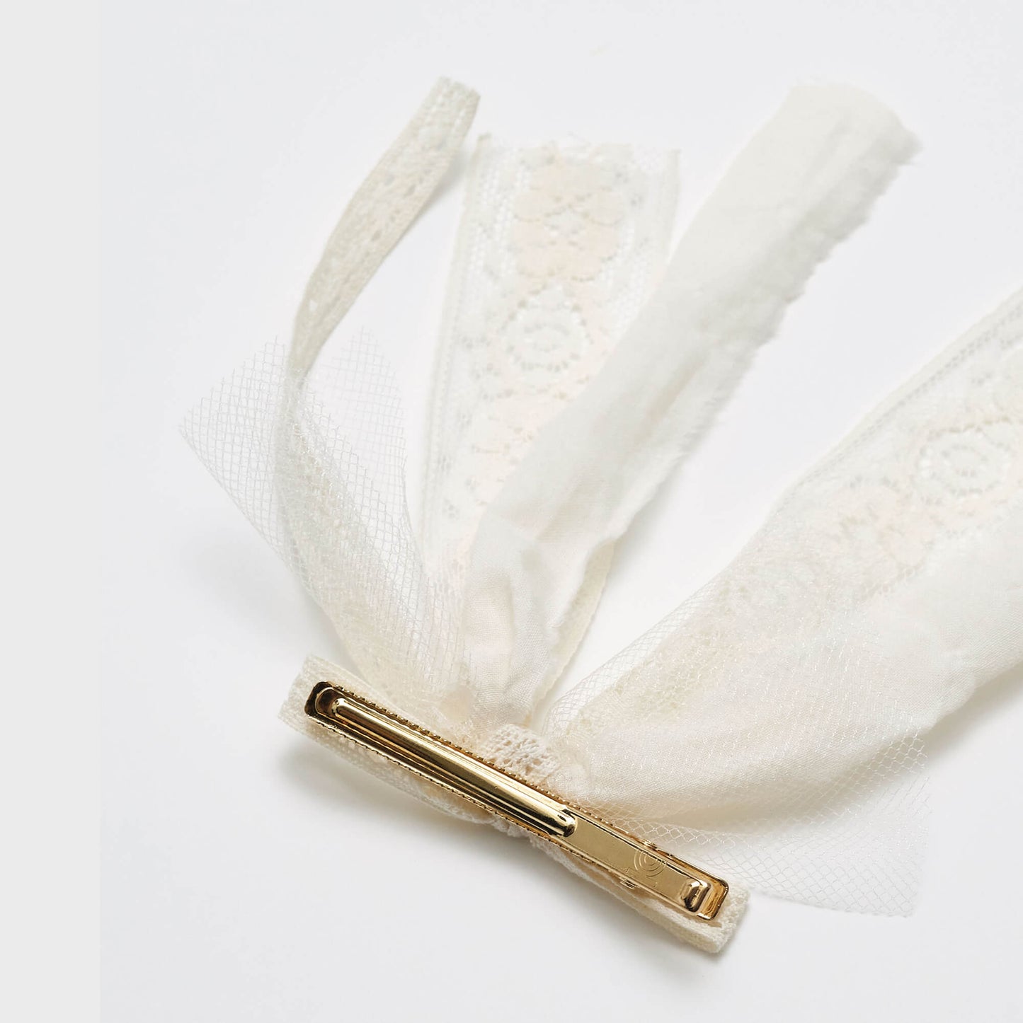 女童白色蕾丝发夹