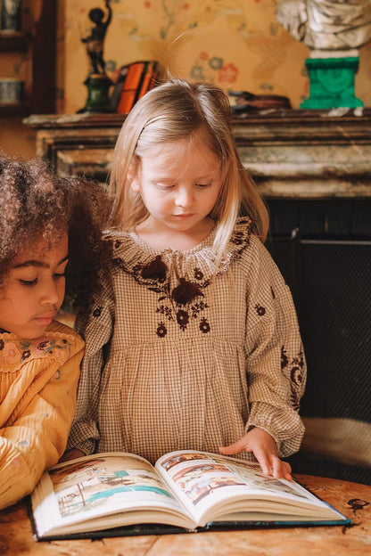 女童奶油白格子棉连衣裙