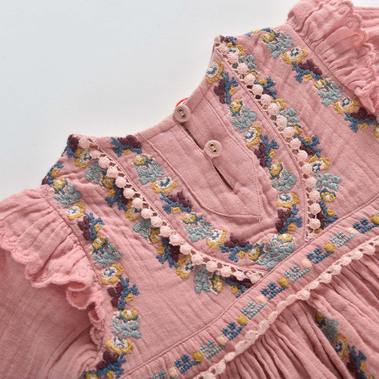 女童粉色刺绣棉连衣裙