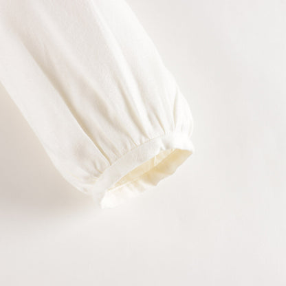 女童白色棉上衣