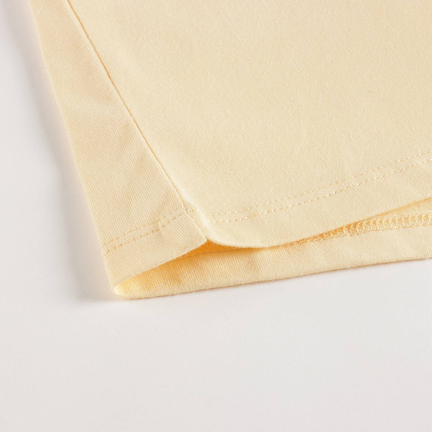 婴儿黄色Logo棉T恤