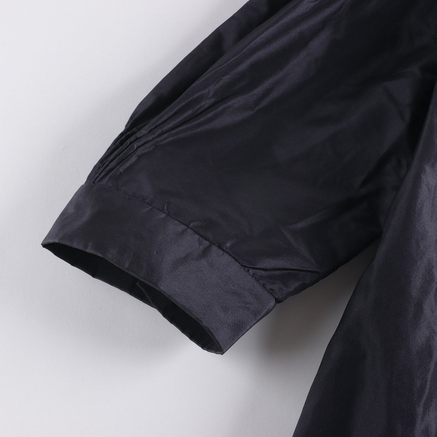 女童黑色真丝连衣裙