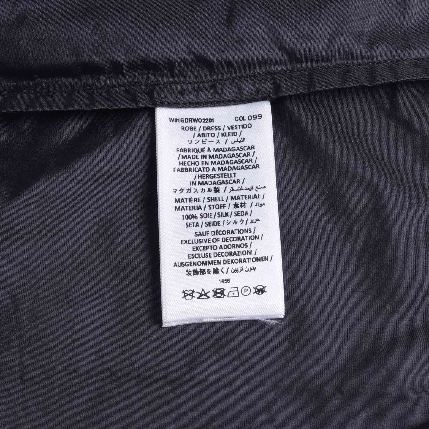 女童黑色真丝连衣裙