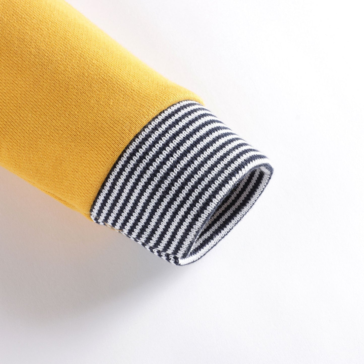 男婴黄色棉卫衣