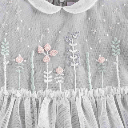 女婴灰色刺绣连衣裙