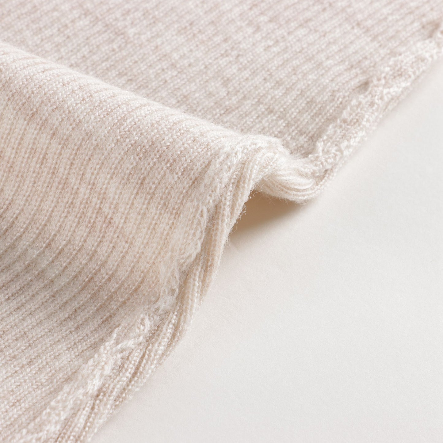 女童米色羊毛长裤