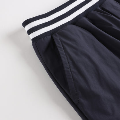 男童深蓝色长裤